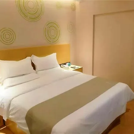 Greentree Ningbo Hangzhou Wan New District Lishi Square Business Juechuan
