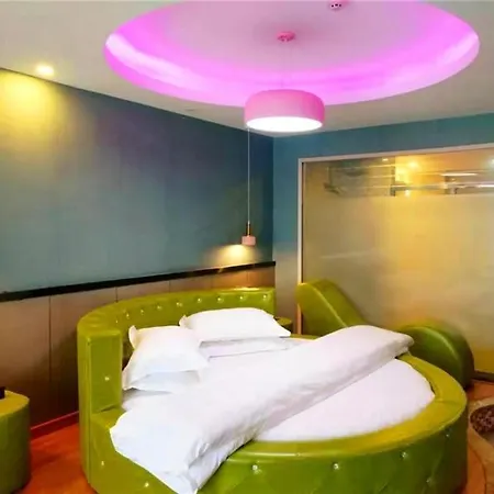 Hotel Greentree Ningbo Hangzhou Wan New District Lishi Square Business