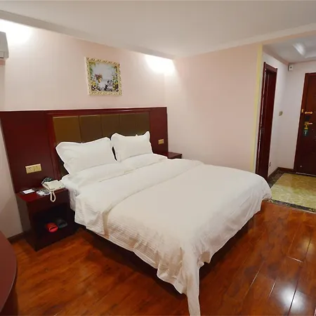 Greentree Ningbo Hangzhou Wan New District Lishi Square Business Juechuan