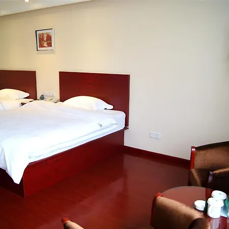 Greentree Ningbo Hangzhou Wan New District Lishi Square Business Hotel 3*